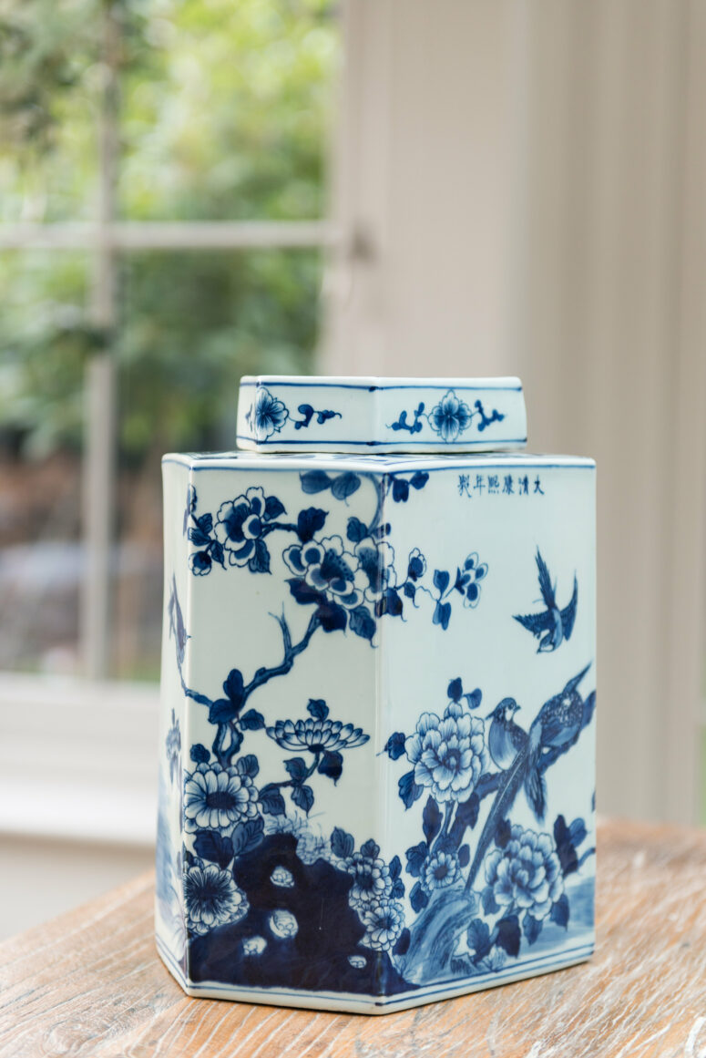 Bird and Flower Cartouche Hexagonal Lidded Jar